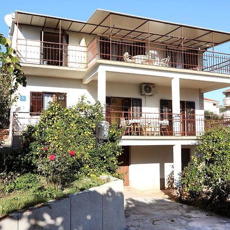 Apartman Gilan سيغيت فغانييتْسا المظهر الخارجي الصورة