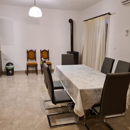 Apartman Gilan سيغيت فغانييتْسا المظهر الخارجي الصورة