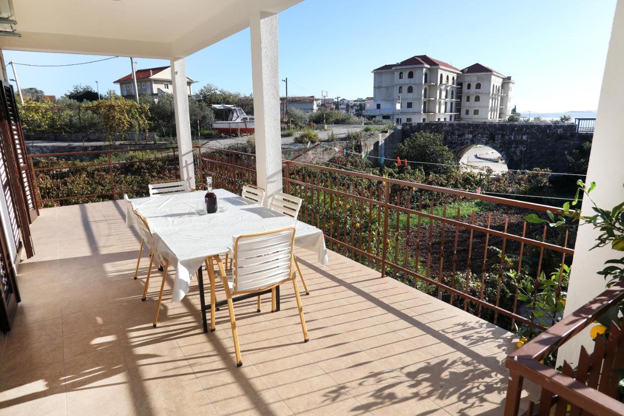 Apartman Gilan سيغيت فغانييتْسا المظهر الخارجي الصورة