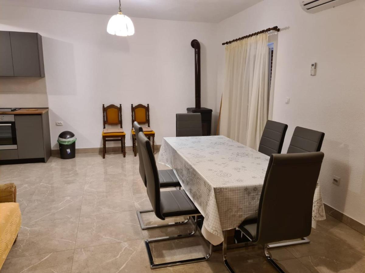 Apartman Gilan سيغيت فغانييتْسا المظهر الخارجي الصورة