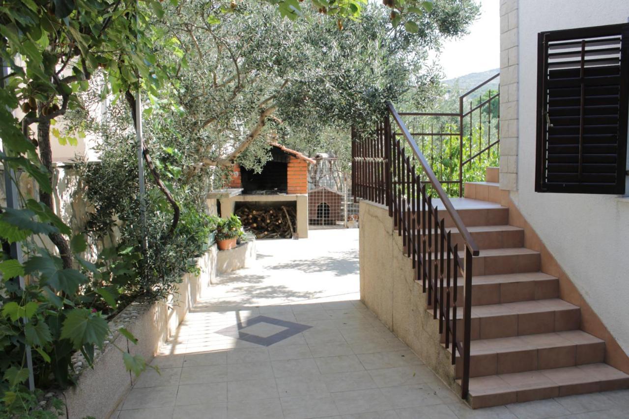 Apartman Gilan سيغيت فغانييتْسا المظهر الخارجي الصورة