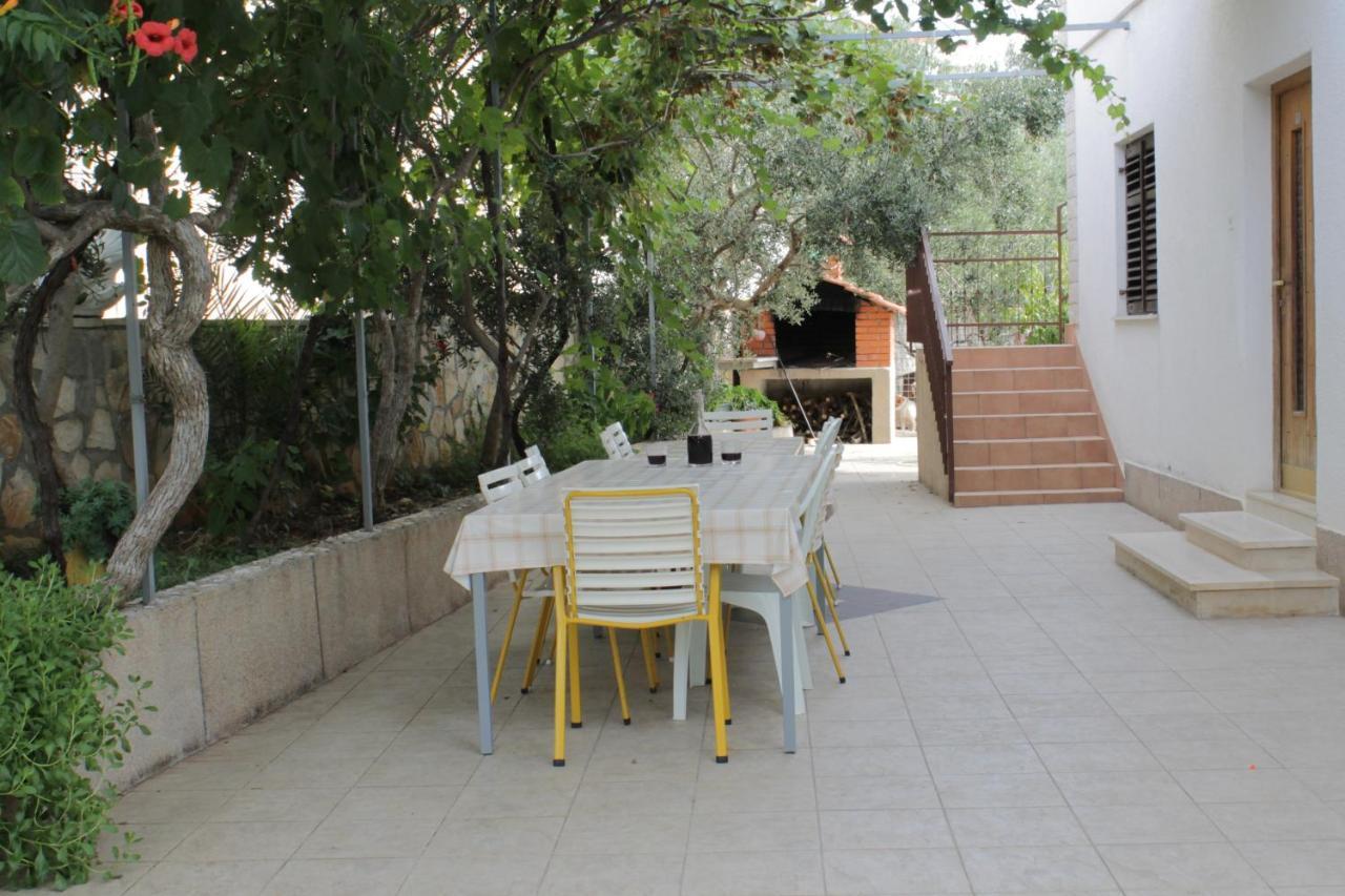 Apartman Gilan سيغيت فغانييتْسا المظهر الخارجي الصورة